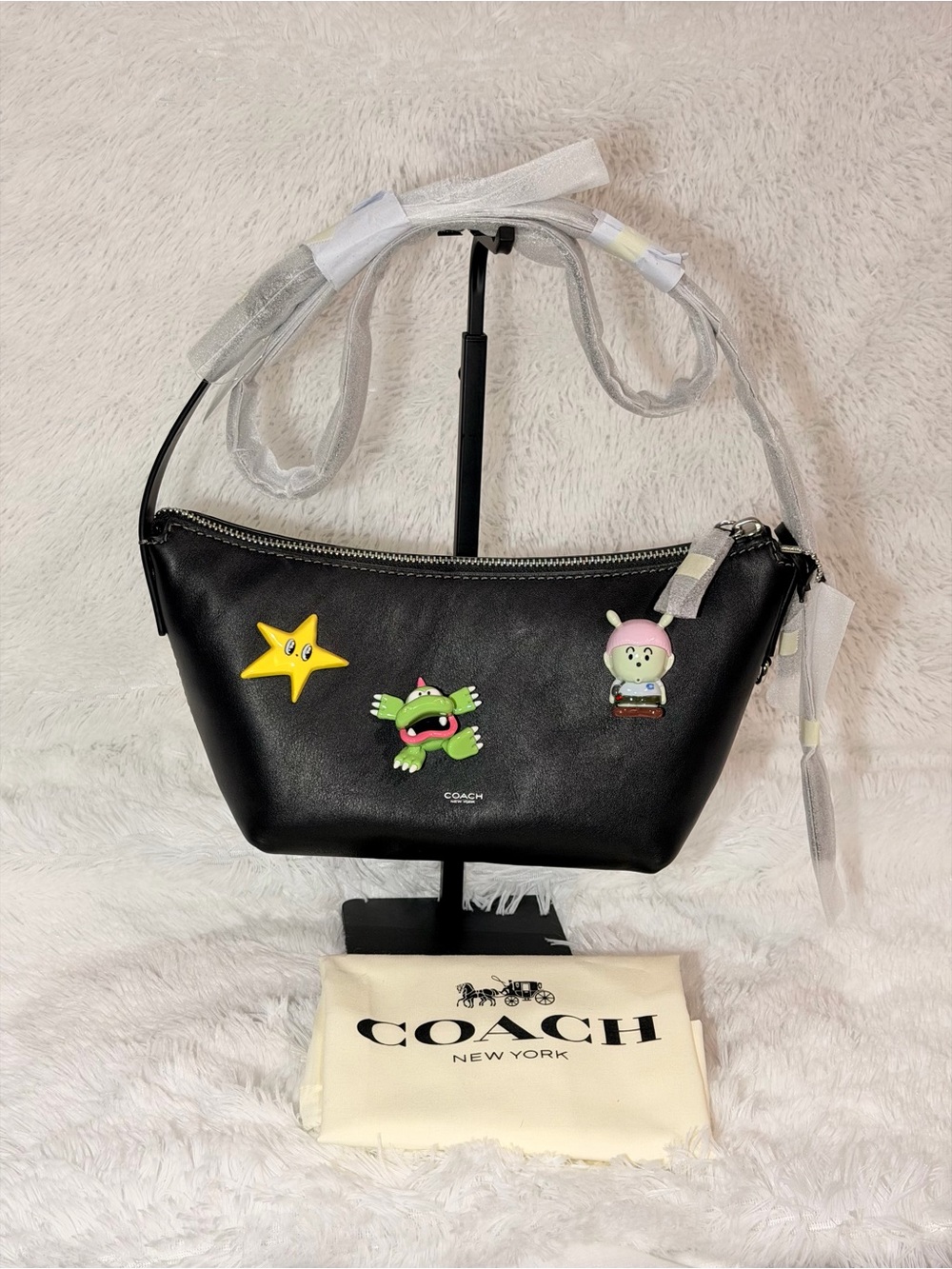 Coach | Brain Dead Mott Sling Bag 22
With Pins w/ silver hardware NWT